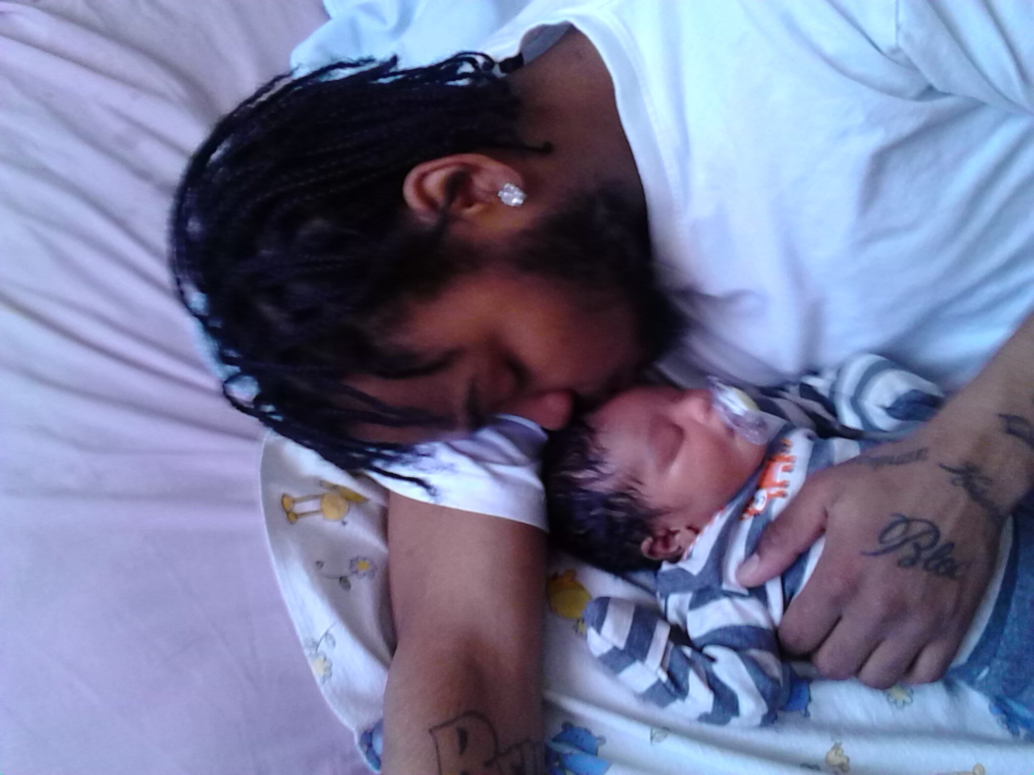 HitSquadRellBoy's profile picture. im hit squad rellboyy i like money n gurlz  i rap n hustle im frm merrill hood i dnt eat pork my fav food,sport iz chicken tacoz n miami heat