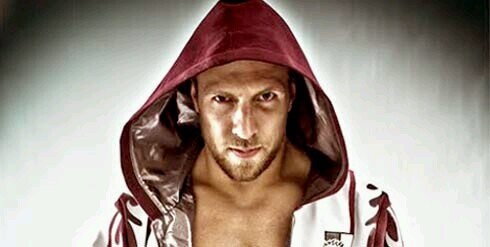 Dedicated to Daniel Bryan...WWE needs to recognize that this man is what us fans want we want Daniel Bryan to be champion he is the true face of the WWE....