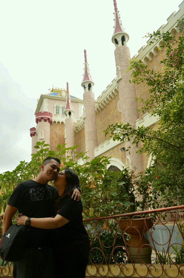 I'm product of God's Grace, happy wife @friendrick, violin my instrument, vocal i beloved too , and also compose n arrange music.