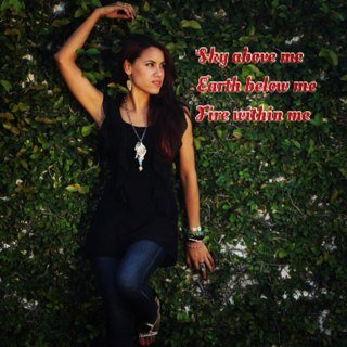 Things I live for: God (I'm christian), Love (I'm a lover), Music (I'm a singer), Medicine (I'm a doctor)                    ***Dios, Amor, Música y Medicina***