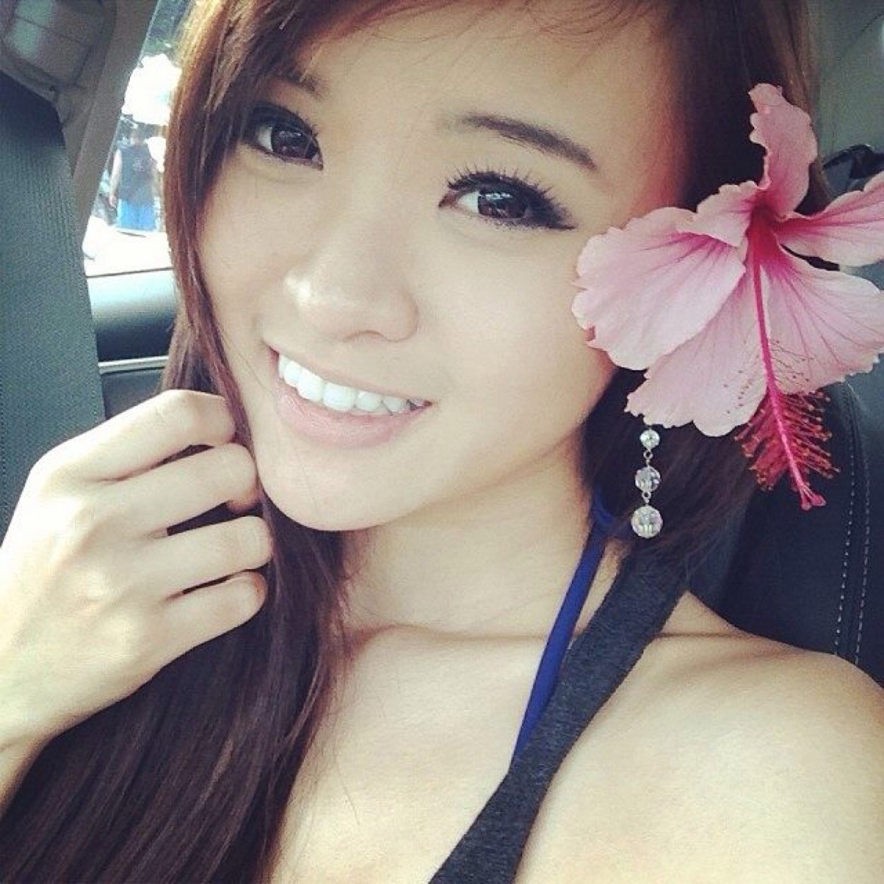 Love Asian Girls!!!
They So Pretty!