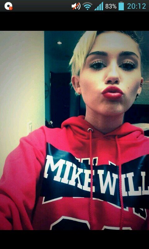 mileyx5sos's profile picture. i love 5sos and miley cyrus with all my heart.