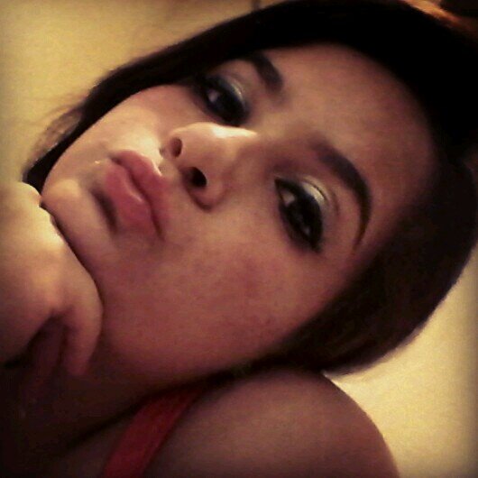 yulabritos's profile picture. La unica forma de descubrir los limites de lo posible  es yendo mas alla de ellos,a lo imposible(^_^)  ✌ ♬ ❣ ♚