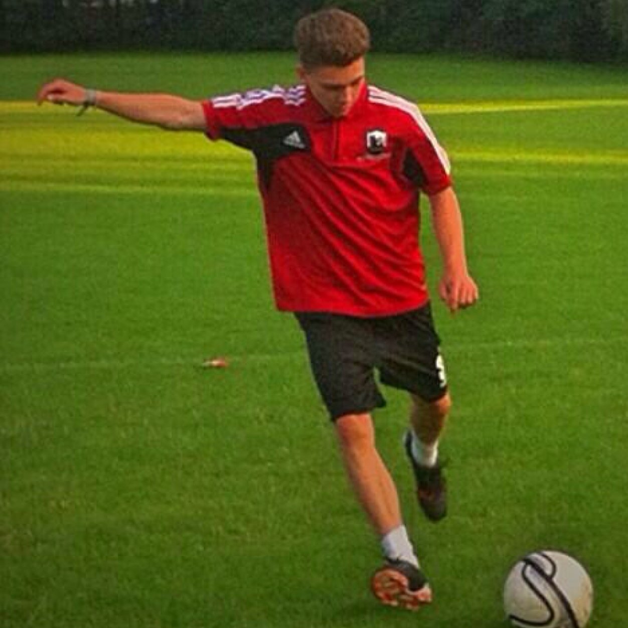 Chasing My Dream ⚽ U19's Footballer, Instagram - DanBale34