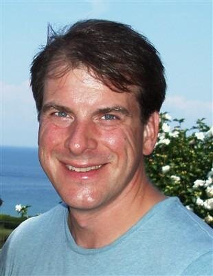 LifeSci and Healthcare Comms, Kayak enthusiast, Sleep-deprived Dad Opinions expressed are my own.