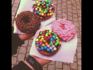 مهمااِ كااِنٺ ٺلک ♡!'      ﺎاِلااِمنيہ'هً . . بعيده      سَ #انٺظرهااِ خذ لك لفه ع المفضله فيها أشياء جميلهه ~