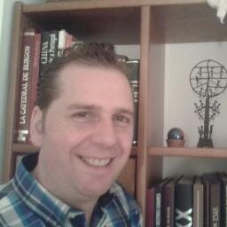 Apasionado del potencial de las personas. Aprendiz en liderazgo, motivación, coaching. Responsable de Formación de Cámara Burgos. Coordinador Programa ERASMUS.