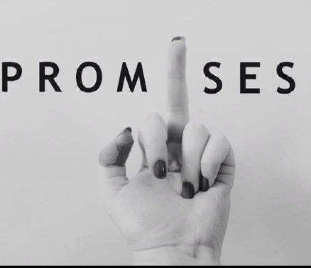 - I'm beating the demons inside me - 

• Bring Me The Horizon =11/15/13 •
• Justin Bieber = 04/08/2011 & 03/19/2013 •

K.,17 yo.