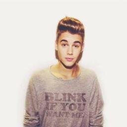 DON'T FOLLOW ME. Follow her @PRddlovato