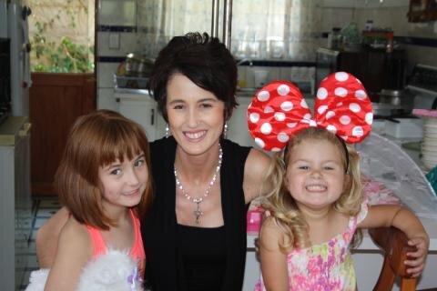 IlseGrob's profile picture. Married to EFC Athlete Sors GURU Grobbelaar. Live for my two daughters and family. One tough cookie!!