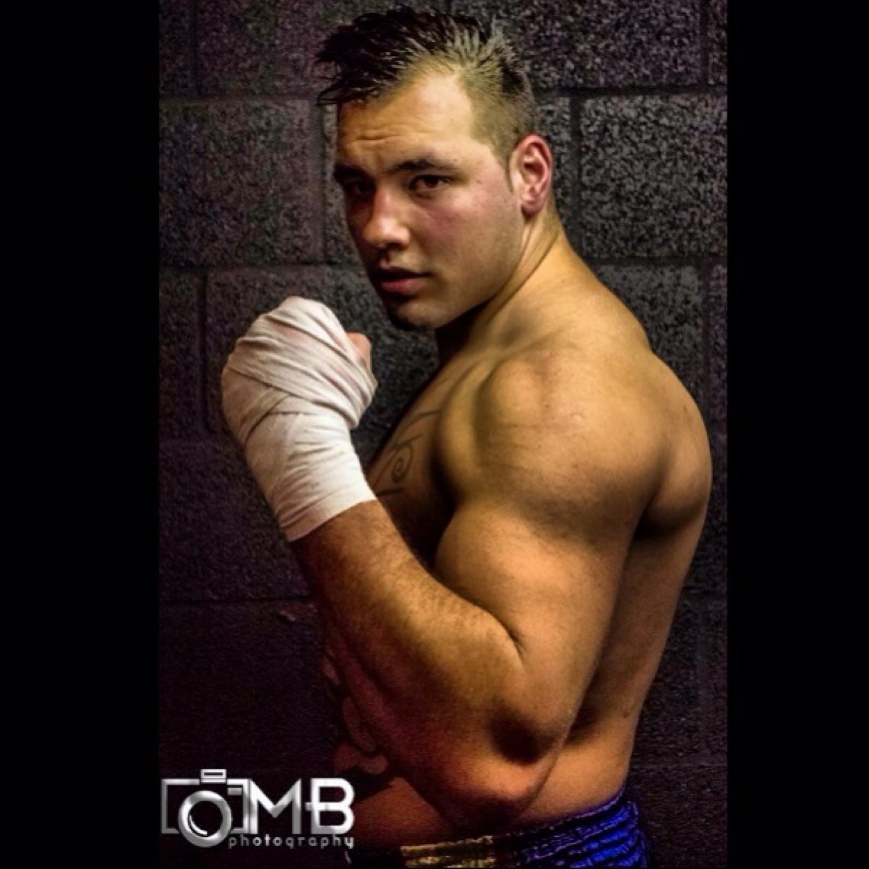 fighter & salesman. and living my fabulous life! And only date models