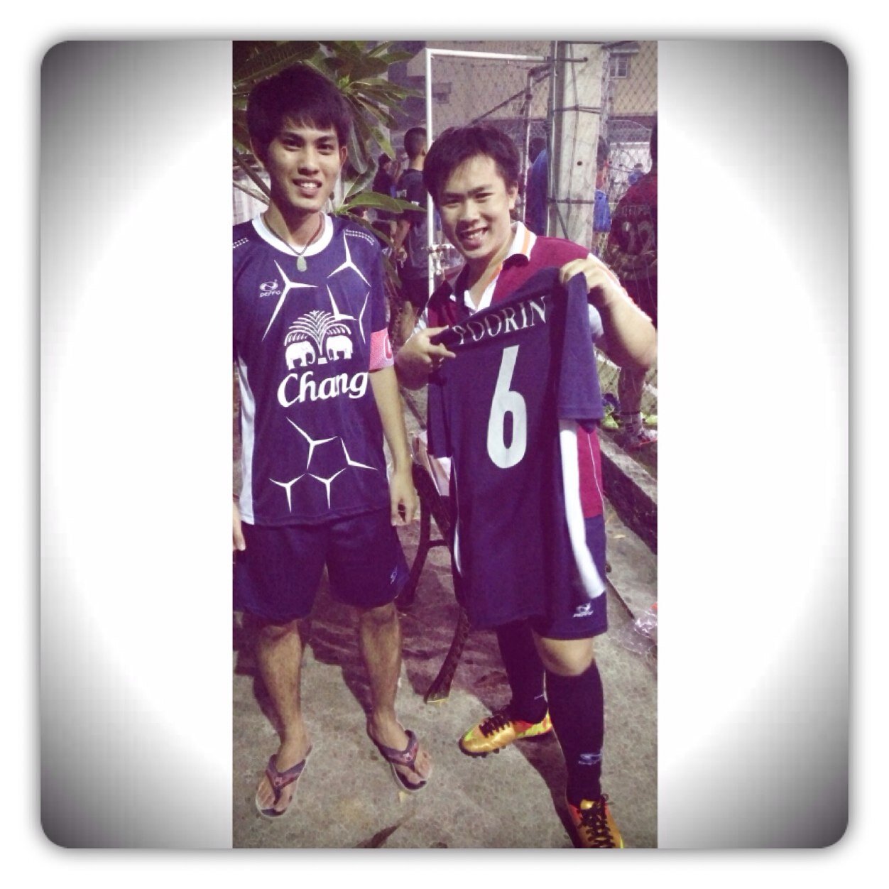 PakamPoorin's profile picture. 