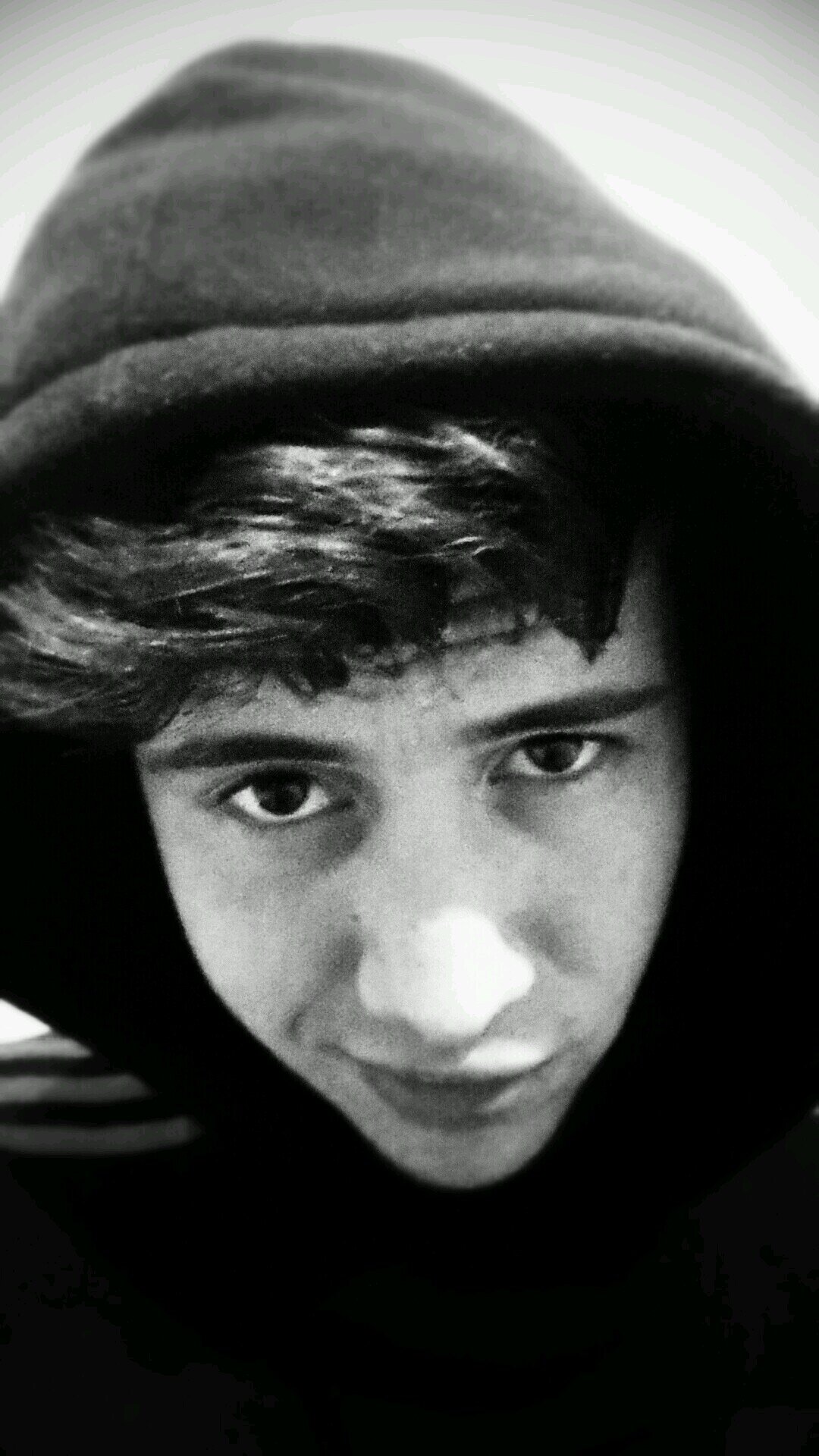 MertSakaryaOe's profile picture. 17 yaşında Sivrihisar Nurbiye Gülerce Anadolu Sağlık Meslek Lisesinde okuyor Sarar Sporda Yüzücü