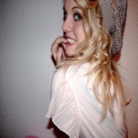 TeamollowBack.   Jst me.