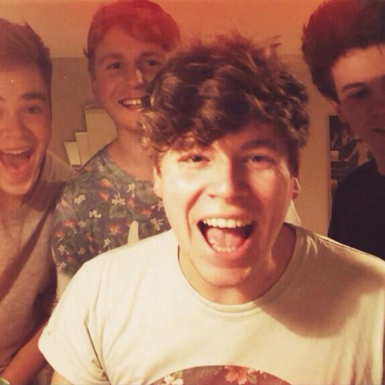 go and follow @canaryswing