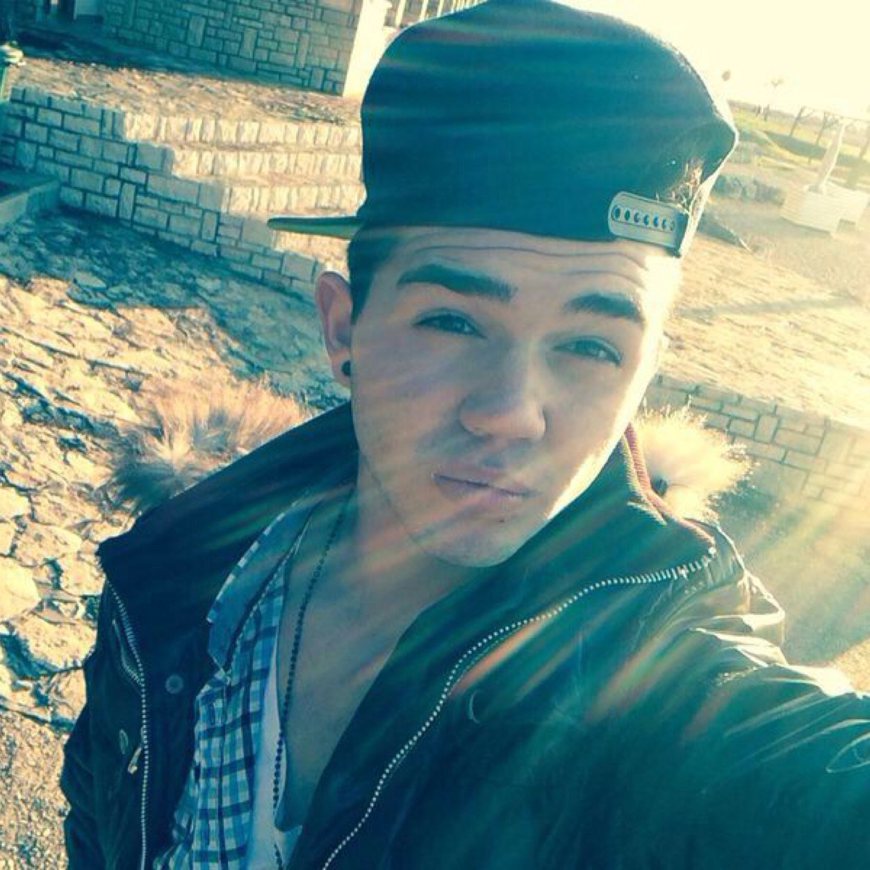 Hello Twitter people, I'm David I'm 16 years old, I'm from Croatia, I am #boybelieber @justinbieber 33 :D follow me on instagram: @davidukaj & @davidukaj1