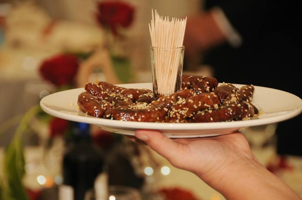 We are a family run mobile catering service based in Devon specialising in weddings, corporate events, dinner parties and more covering all of Devon and beyond.