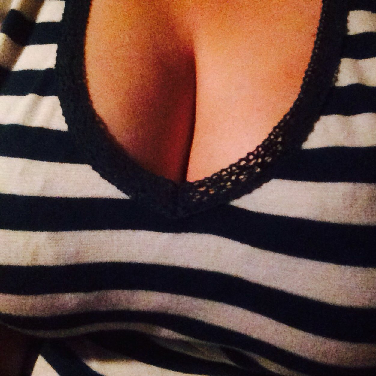 مربربه و سنفوره حنطاويهً  مواطنه من دبي عمري 23