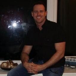 Professional Sportsman. Marketeer / entrepreneur / event promoter. It's all about family, sports, gastro, entertainment, experiences and enjoying life.