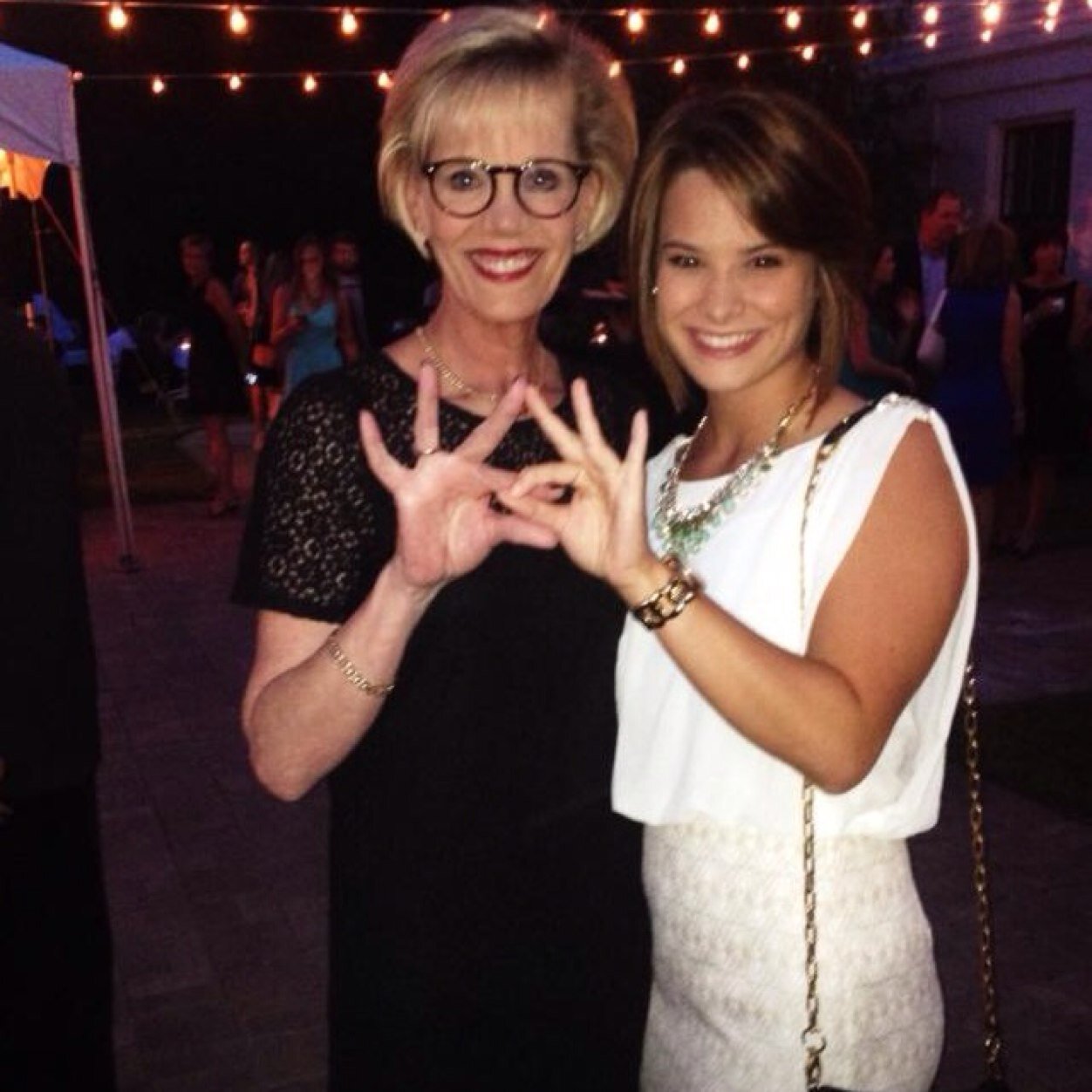 smbmom's profile picture. 