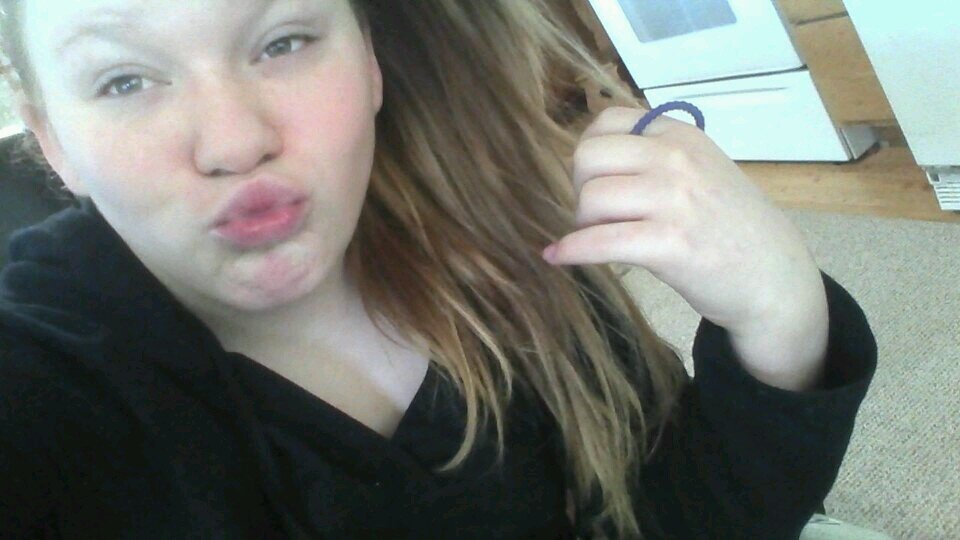 i love O²L  but my favorite is sam pottorff :)