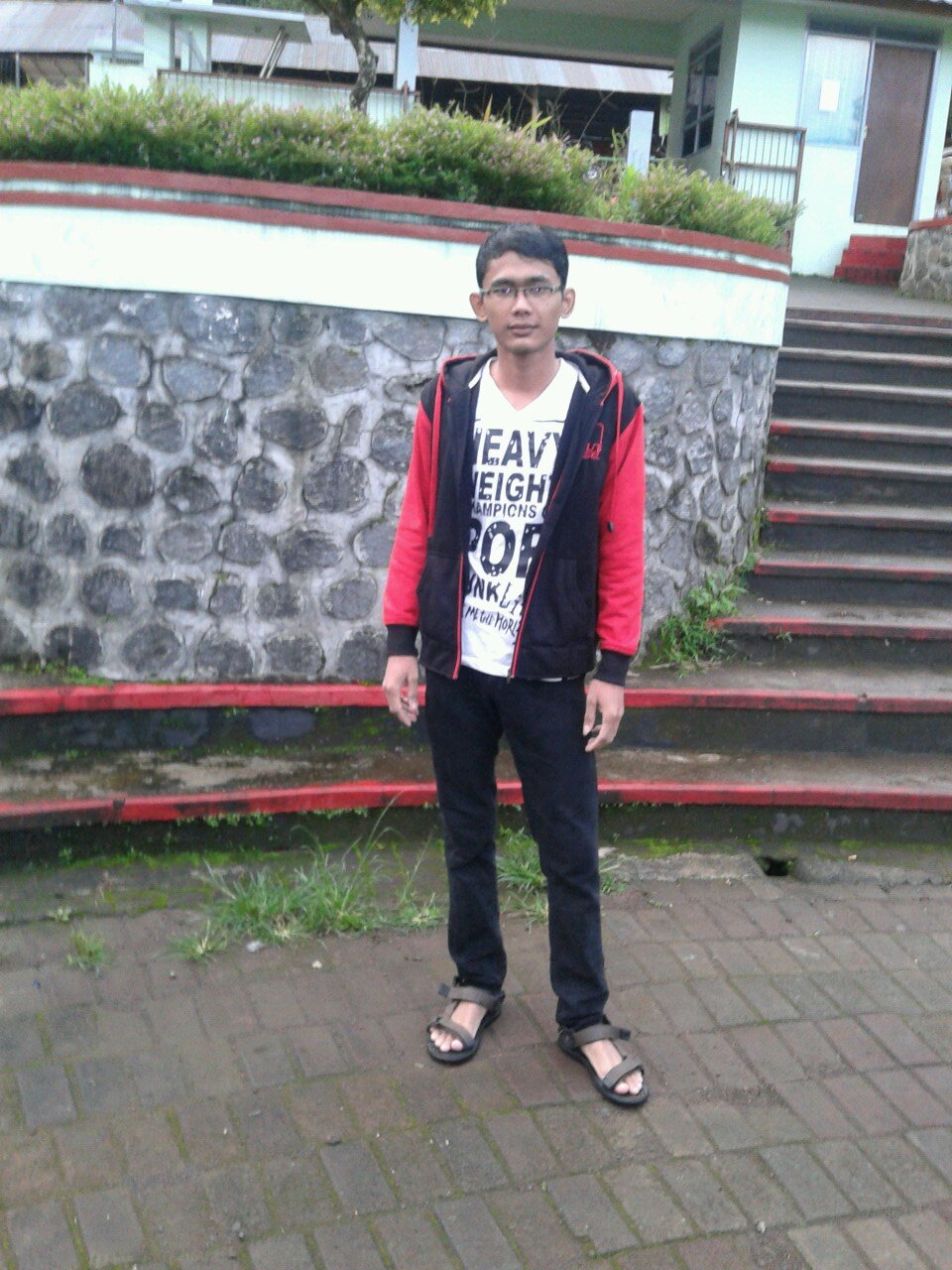 saya harus sukses....amiiiinnn...