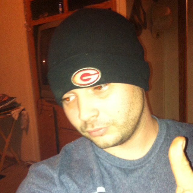 garnerderrick34's profile picture. love my garden, my children,my woman, my Georgia Bulldogs, and my Ford truck