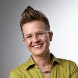 suelusion's profile picture. spiritual coach and councelor, supervisor, author, artist, clinical social worker, digeridoo-player, lover and sinner