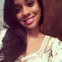 ' Mais a gente no quarto,sente o gosto bom que o oposto tem. '