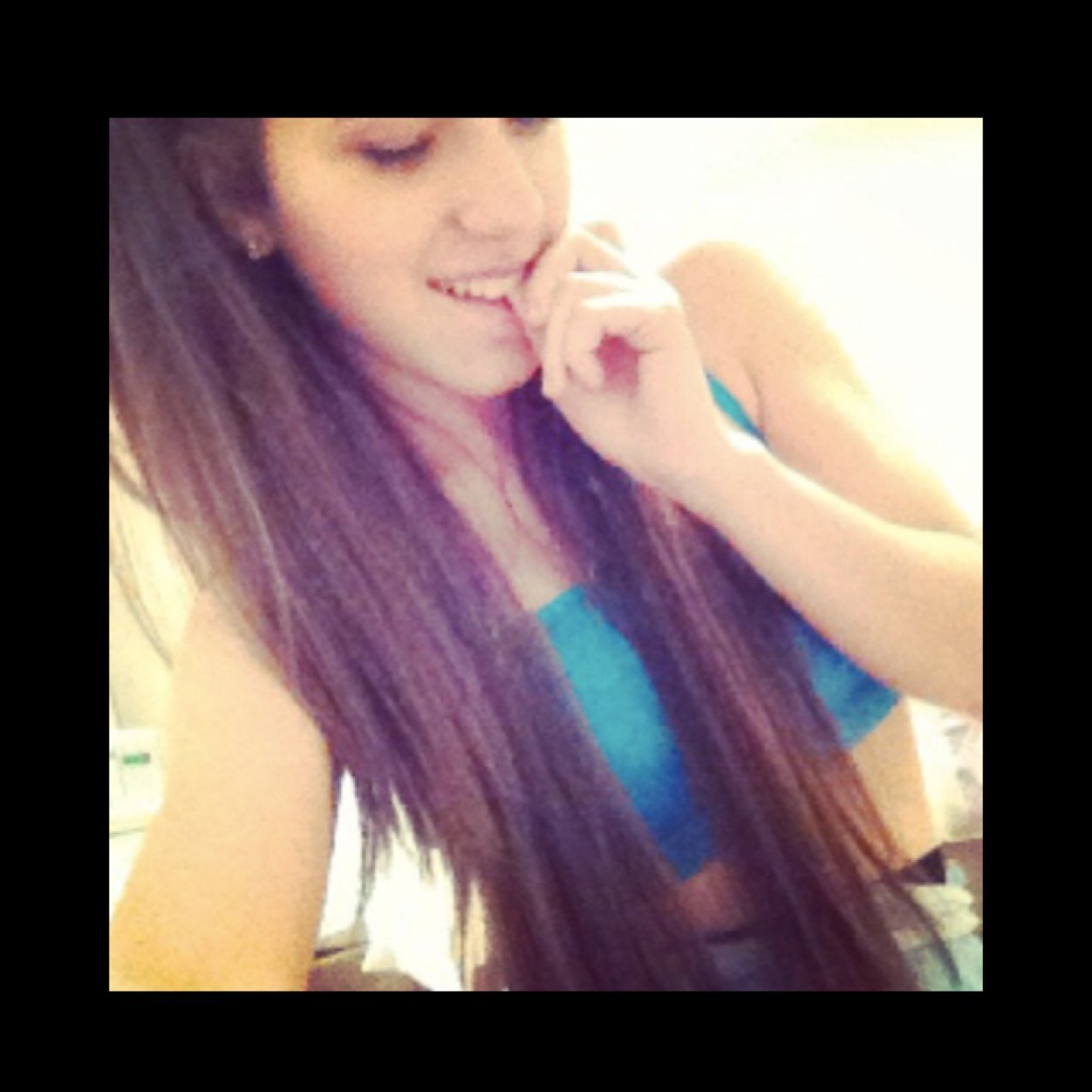 Im Kendall | Im 14 | Starbucks Addict | Singer | Actress | In Love with Justin Bieber
