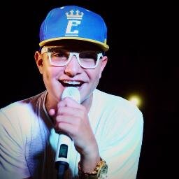 adoro cantar o fank adoro ver minhas fas felizes