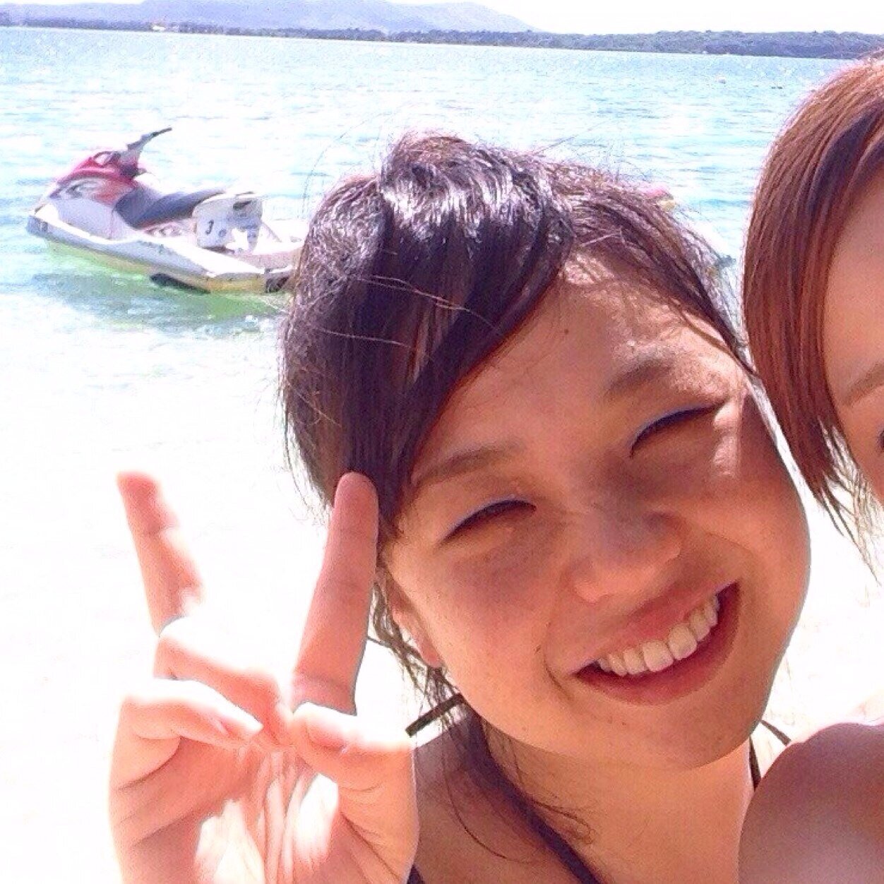 24歳！元ダメ底辺女社員/今は家でパソコンを使ってお仕事しています！ずっと夢だった自分のお店！自分の商品で生計立ててます！！
何かのきっかけになればと思ってブログに書きました！ぜひご覧ください！！