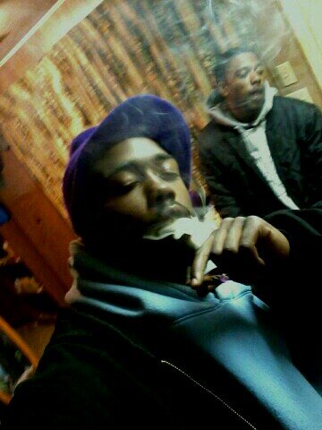 I love bad bitches thats my fuccn problem.!!!