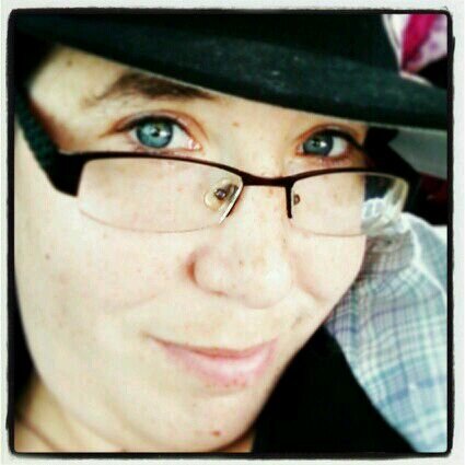 midgit_chic84's profile picture. 