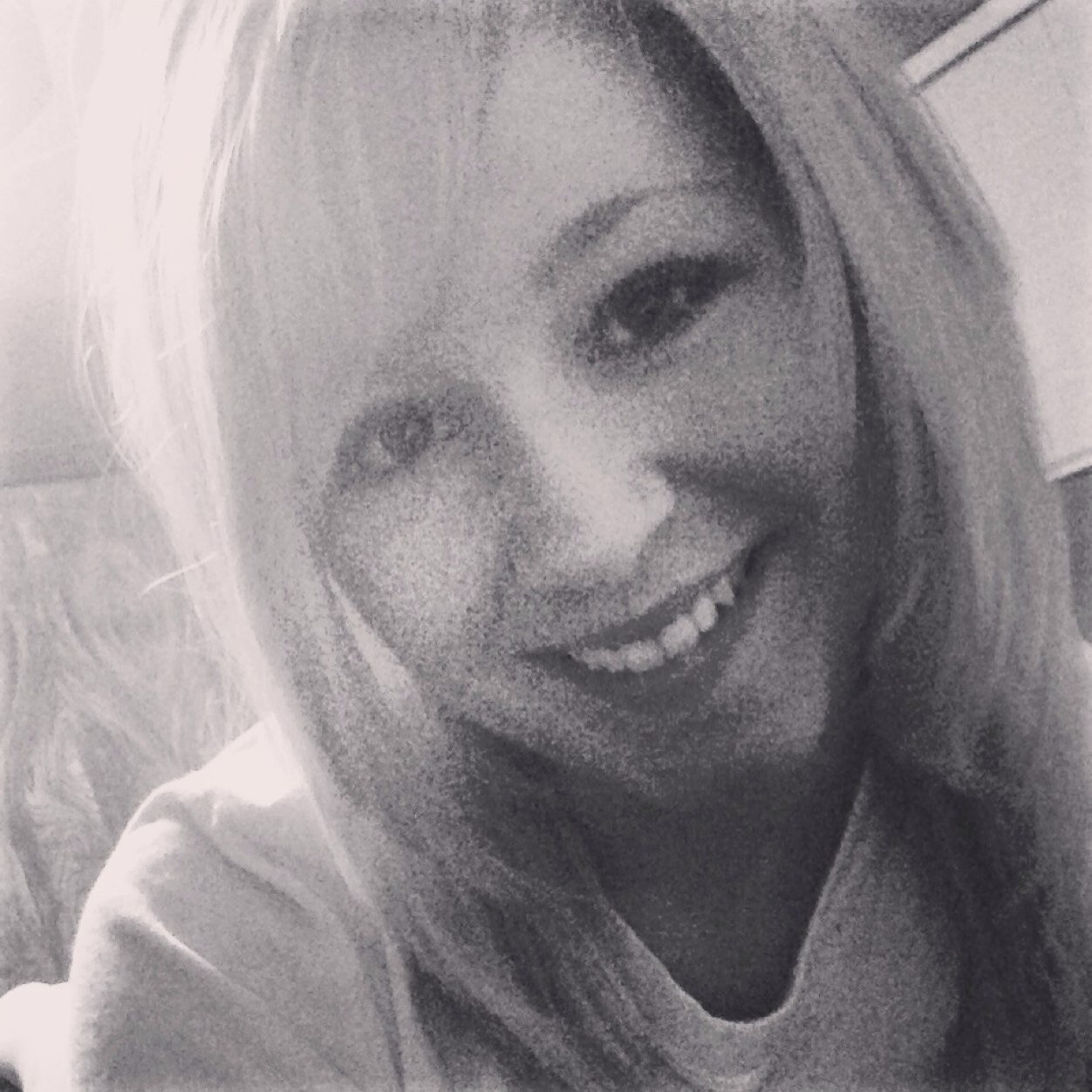 I love music and hanging out with friends:) singing is my passion and life! im catholic and soon getting conformed with my awesome sister being my sponser!:D