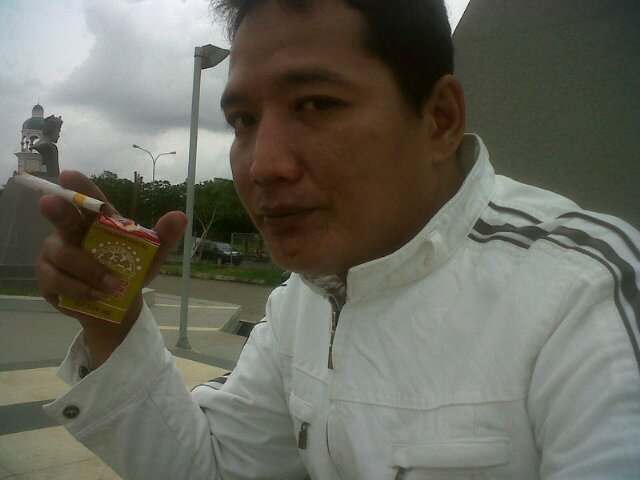 Kekasih Ɣɑ̤̈ηġ  Baik, Adalah!!! Kekasih Ɣɑ̤̈ηġ  Tak Lupa Akan Shallat. Pin BB   2325C8D1