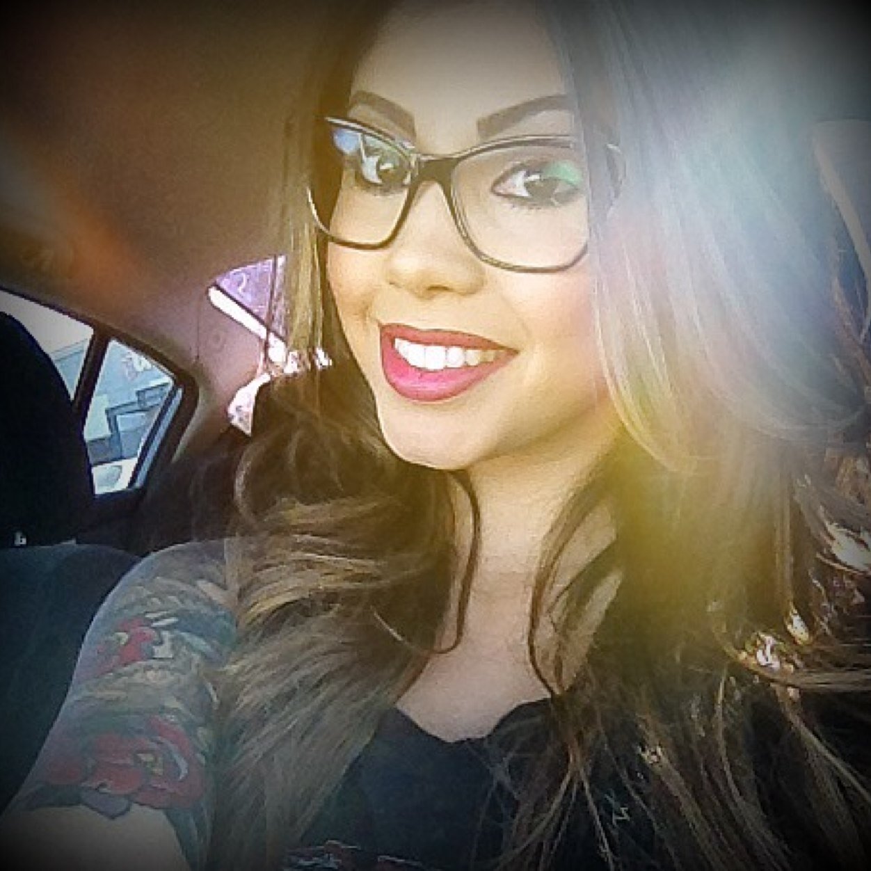 elayshacampa's profile picture. 