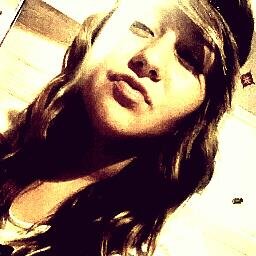 Joieeeeeeeeeeee's profile picture. 