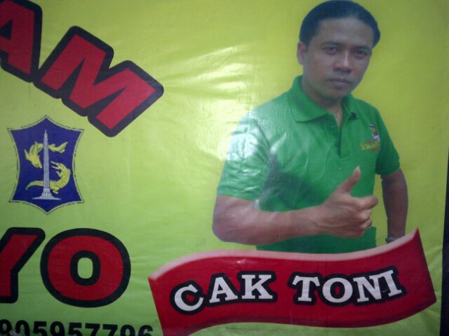 Merapat mas dan mbk brow makan soto ayam cak toni pulo gebang permai || terima pesanan khusus wilayah jakarta :081212380038 pin BB:2A63728A