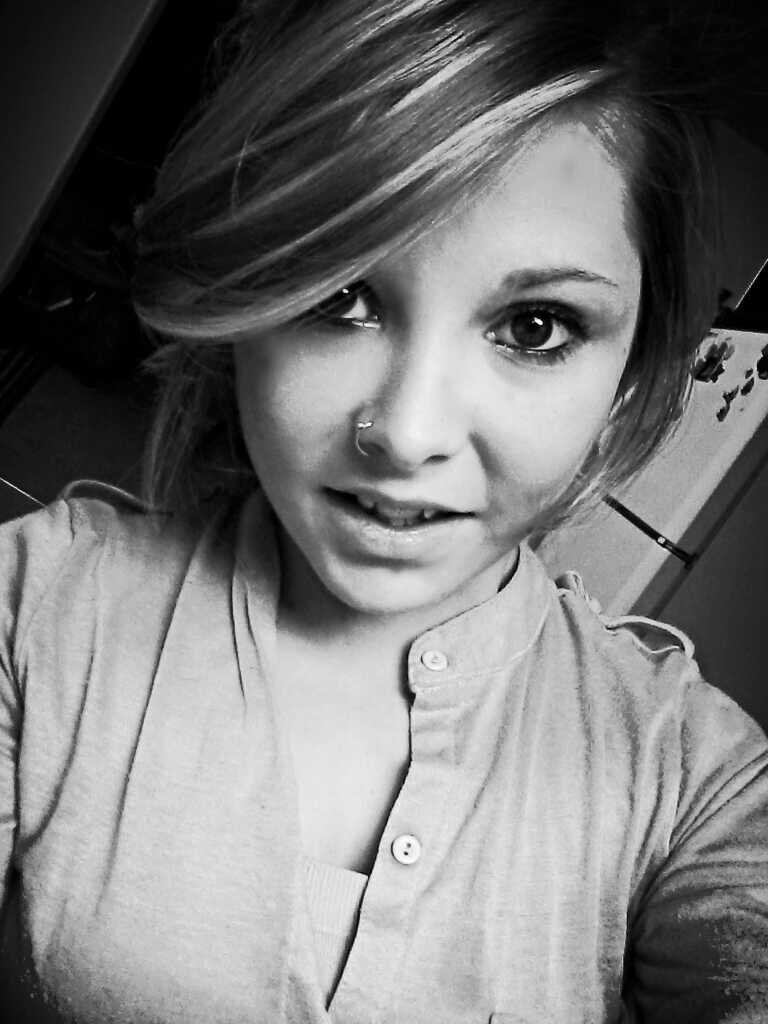 BroeskyBroesky's profile picture. ~MuSiC~