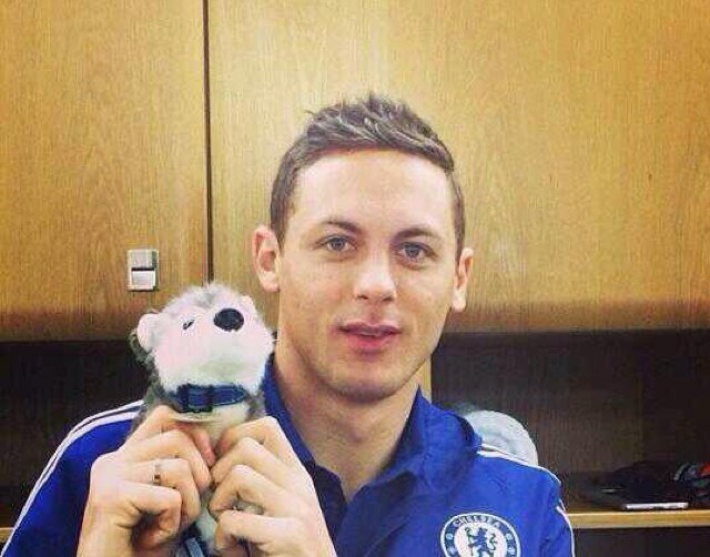 This Account is Contact Person @Matic_FansID .. Ingin Jadi Sponsor? Mention aja. Folback untuk Via DM
