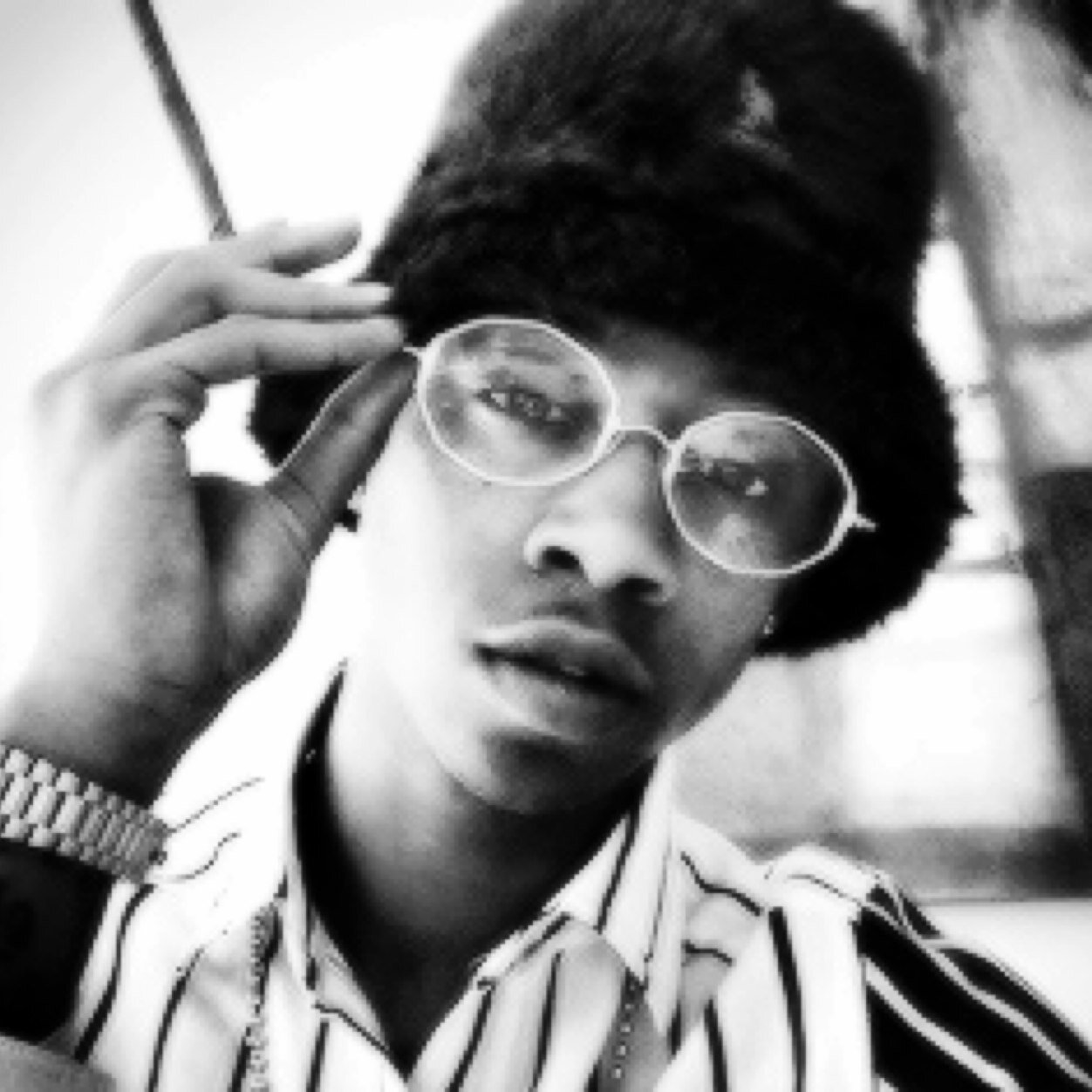#TeamTwist till i motha fuckin' die TWIST FOLLOWED ME 8/10/13 at 6:26 pm