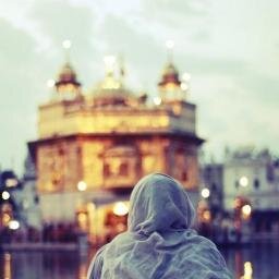 ﻫﻨﺎﻙ ﺍﺷﻴﺎﺀ ﻛﺎﻟﺤُﻠﻢ ، ﻻ ﺗﻌﺮﻑ ﻣﺘﻰ ﺑﺪﺃﺕ ﺍﻭ ﻛﻴّ
ﻒ ﺍﻧﺘﻬﺖ ..
