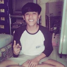 Hidup ini keras kawan lembek dikit di begoin !!