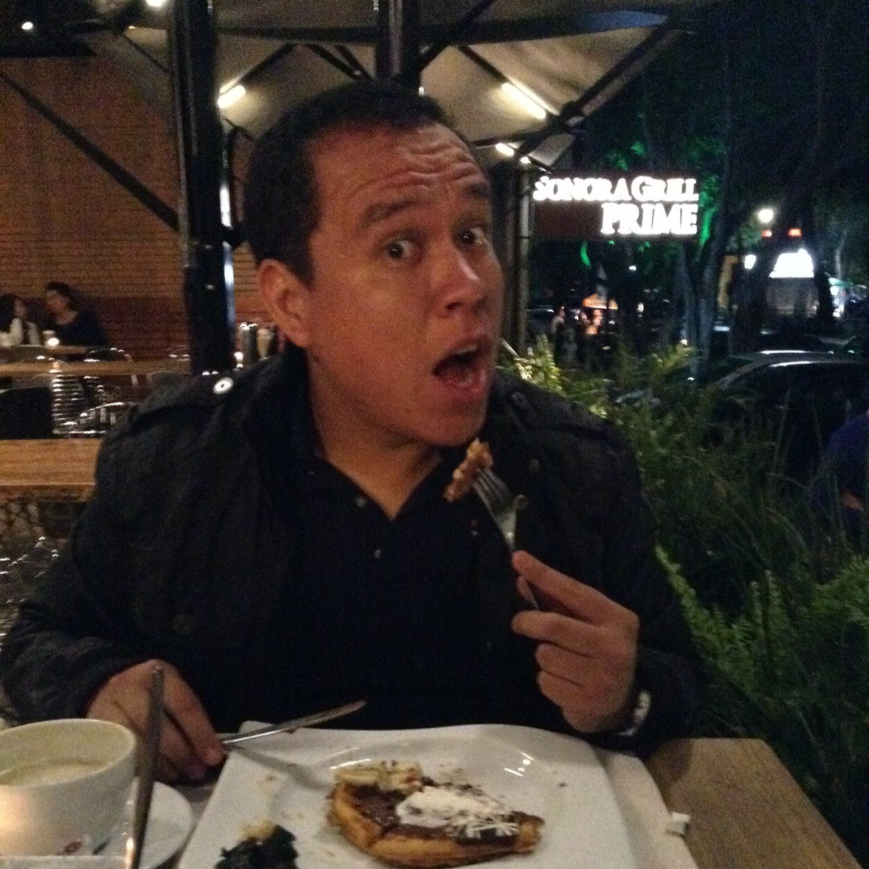 el_mons's profile picture. Soy uno con la fuerza y la fuerza esta conmigo.