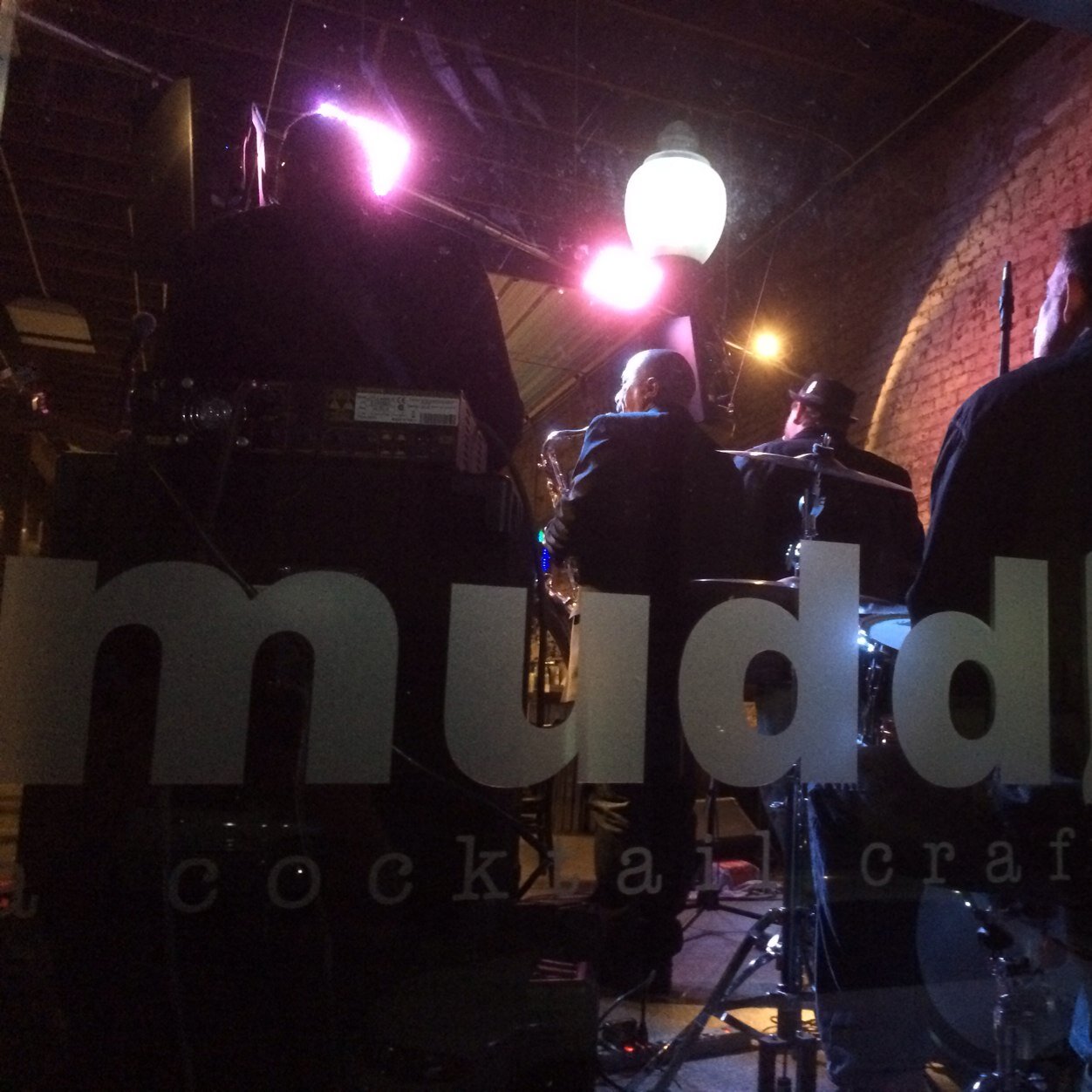 muddlewaco's profile picture. a cocktail craftery in downtown Waco, TX