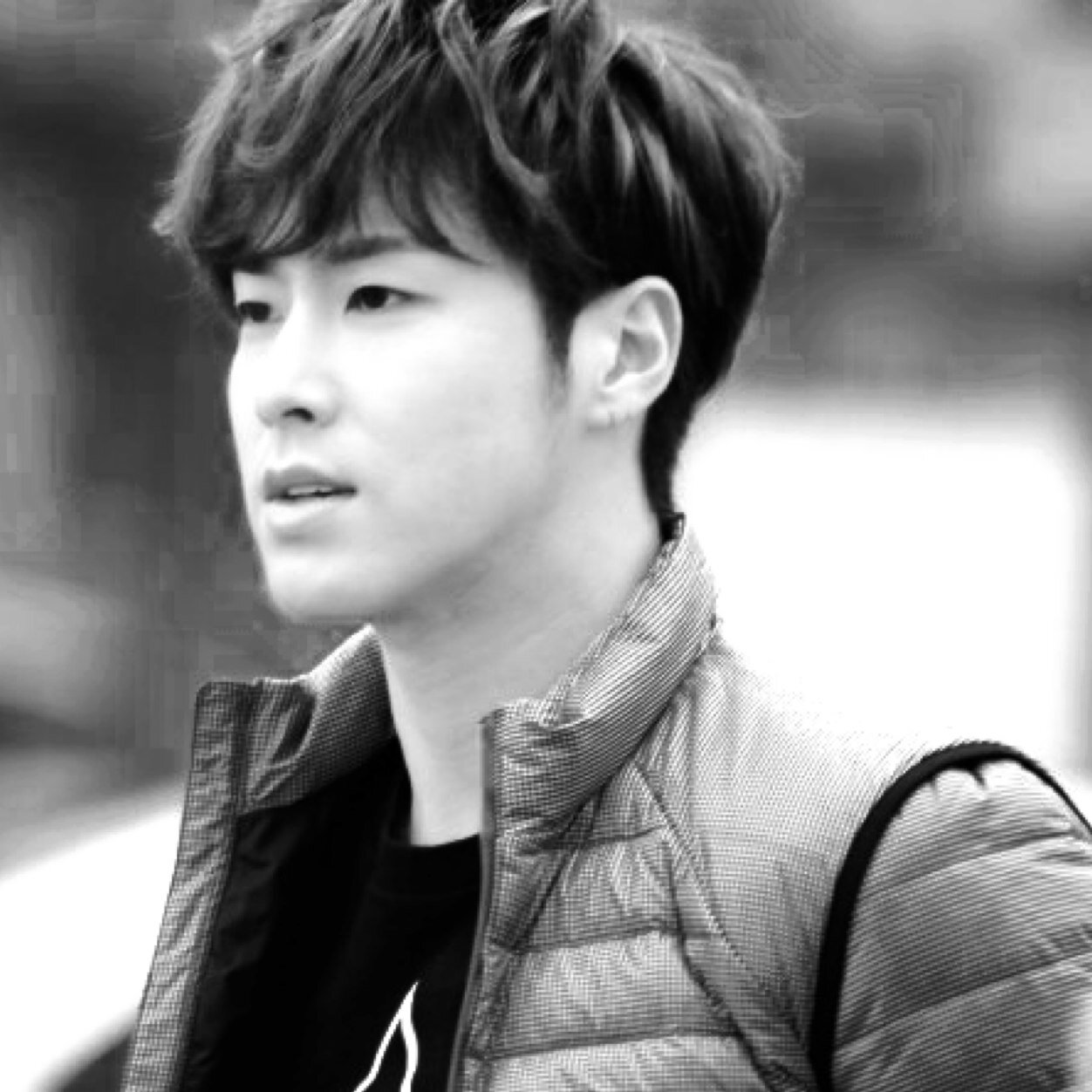 tvxq U-know bot
DM