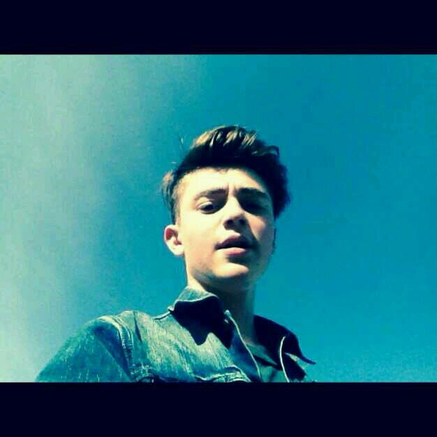 greyson_we's profile picture. OMG!!! Anna follow me!! Thank you!!! I love u♥ @AnnaGraceman