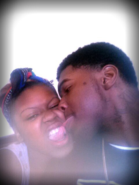 _AllABOUtMYLiT1's profile picture. March 12 change my whole life ,, my love bugg ayden garner arrive ,, nd I'm gone do everything n my power to make sure he straight dets on