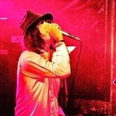 bot71989004's profile picture. 逆ギレ系シンガーソングライター、柴田太尊“本人”による歌詞bot。( @sibata_taison )